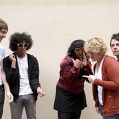 Black Kids - List pictures