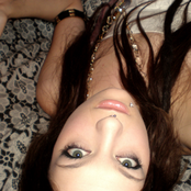 Porcelain And The Tramps - List pictures