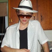 Deer Tick - List pictures