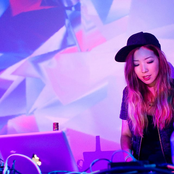 Tokimonsta - List pictures