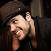 Andy Davis - List pictures