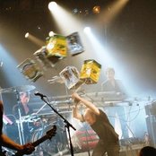 Einstuerzende Neubauten - List pictures