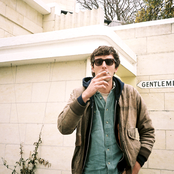 Ducktails - List pictures