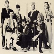 3 Mustaphas 3 - List pictures