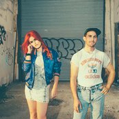 Beverly - List pictures