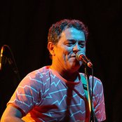 Peter Combe - List pictures