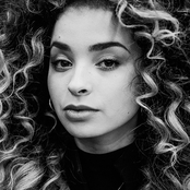 Ella Eyre - List pictures
