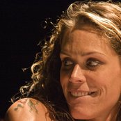 Beth Hart - List pictures