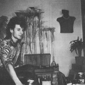 Tones On Tail - List pictures