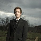 Emerson Hart - List pictures