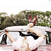 Charla Corn - List pictures