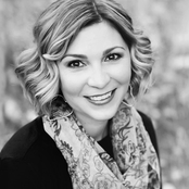 Kim Walker-smith - List pictures