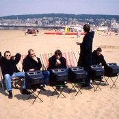 Oasis - List pictures