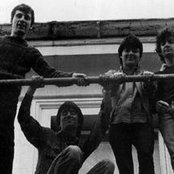 Sneaky Feelings - List pictures