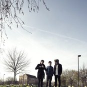 Fenech-soler - List pictures