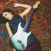 Jackie Venson - List pictures