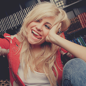 Pixie Lott - List pictures