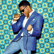 Maxwell - List pictures