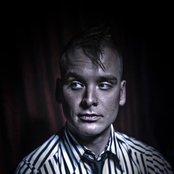 Matt Skiba - List pictures