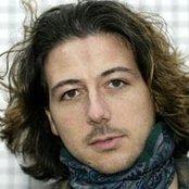 Simone - List pictures