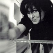 Juliana Hatfield - List pictures