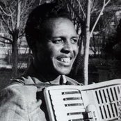 Clifton Chenier - List pictures