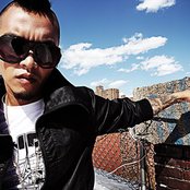 Israel Cruz - List pictures