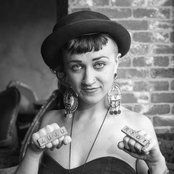 Hiatus Kaiyote - List pictures