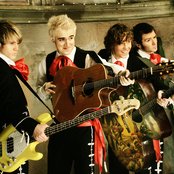 Mcfly - List pictures