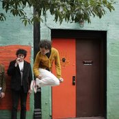 Albert Hammond, Jr. - List pictures