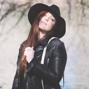 Lily Kershaw - List pictures