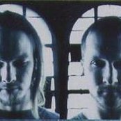 Flaw - List pictures