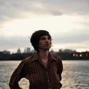 Proud Simon - List pictures