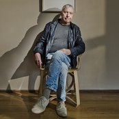 Harold Budd - List pictures