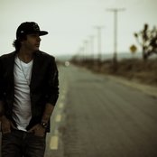 Kevin Rudolf - List pictures