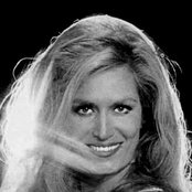 Dalida - List pictures