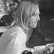 Tom Petty - List pictures