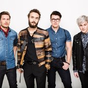 Satin Circus - List pictures