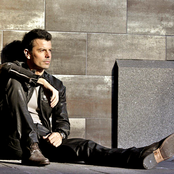 Jordan Knight - List pictures