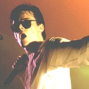 Feargal Sharkey - List pictures