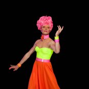 Tammie Brown - List pictures