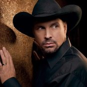 Chris Gaines - List pictures