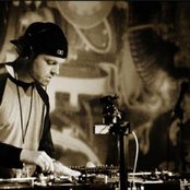 Dj Shadow - List pictures