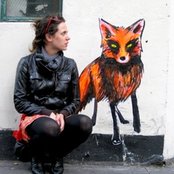 Tiê - List pictures