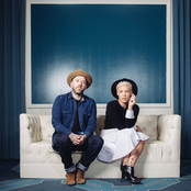 You+me - List pictures