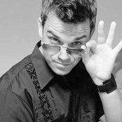 Robbie Williams - List pictures