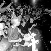 Shelter - List pictures