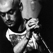 Perry Blake - List pictures