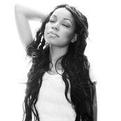 Dionne Broomfield - List pictures