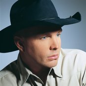 Chris Gaines - List pictures